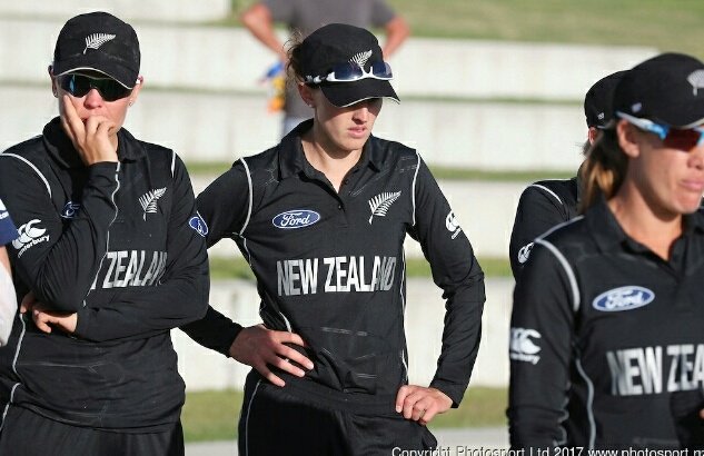 KW_Fans436's tweet photo. A very sad looking Amy π #WFvAUS (Photosportnz) https://t.co/rgrsfwO9ge