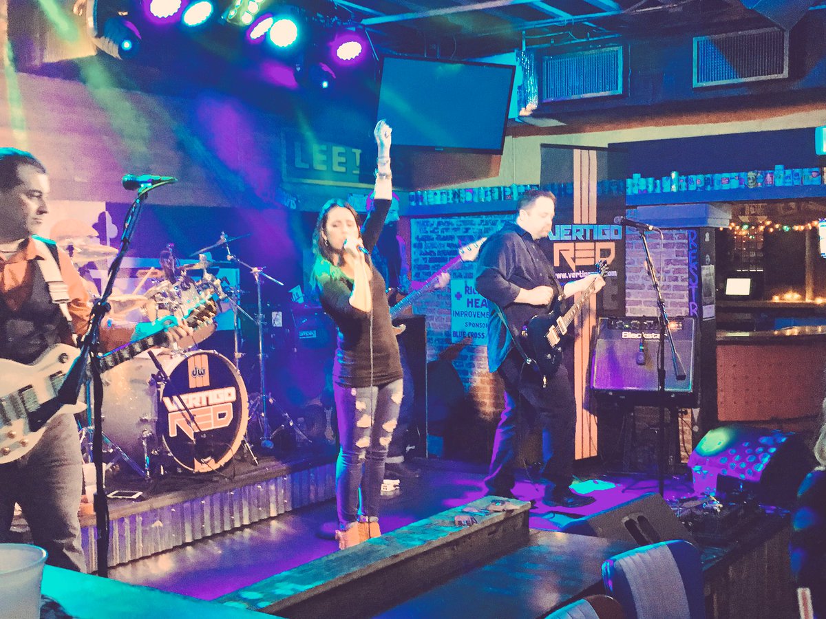 dls425's tweet photo. went and saw @BriMarcantoni play tonight, caught up with @Momsy415 &amp; Patty #vertigored #baltimore https://t.co/1LyTAyvCZL