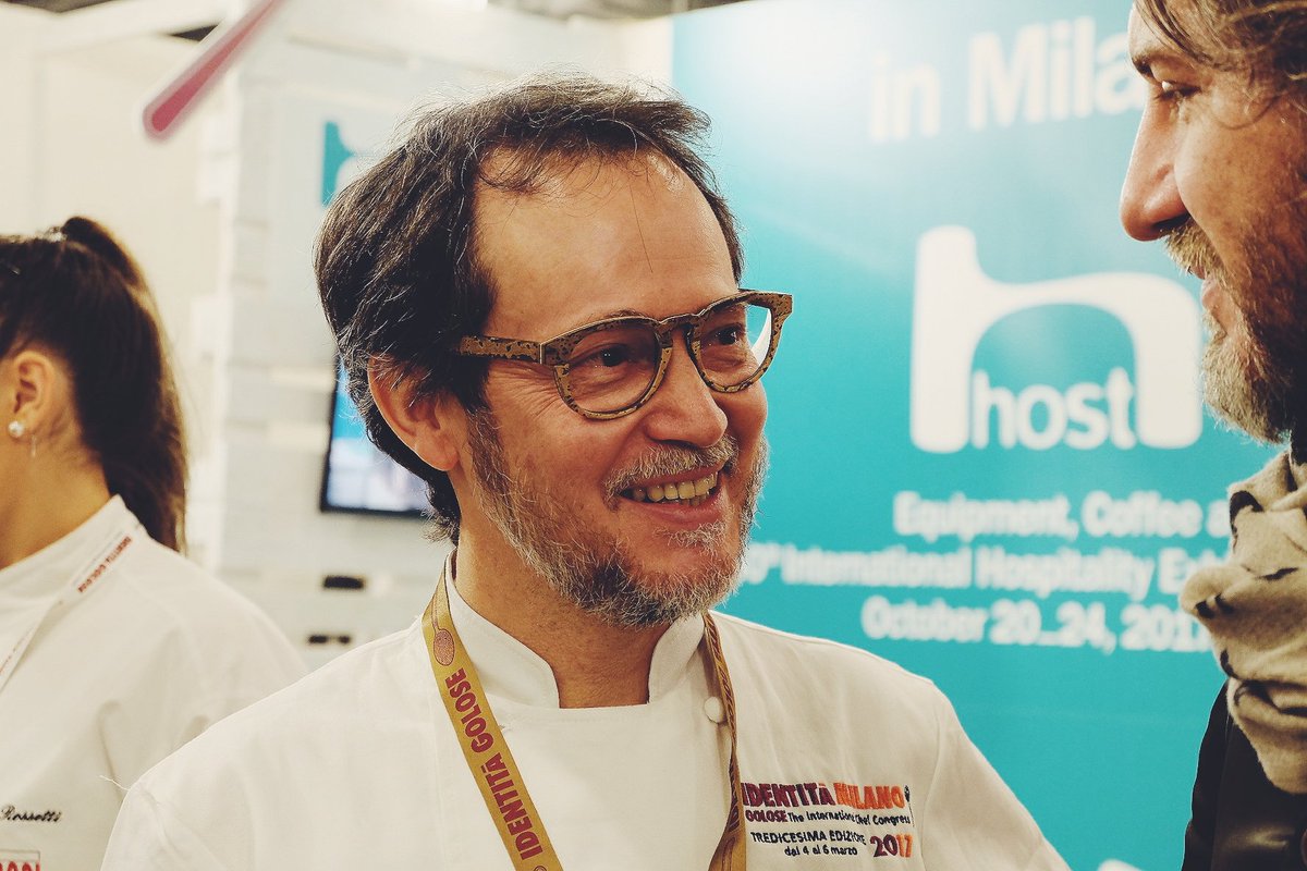 La prima giornata a <a href="/identitagolose/">Identità Golose</a>: sul palco di Identità di Gelato, alla scoperta di gioco e rigore in pasticceria. #igmi2017 #milano