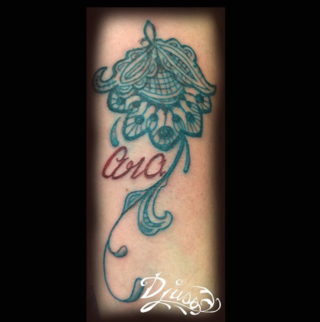Tatouage Bras 85 Idées De Tatouages Sur Le Bras