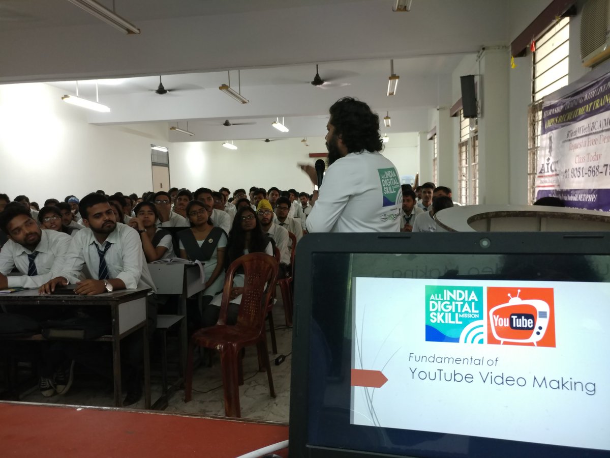 [1/3] Live pics from today's workshop at Bengal College of Engineering, Durgapur
Thank you Rohit Goyal and Roshan for arranging it.
#AIDSM