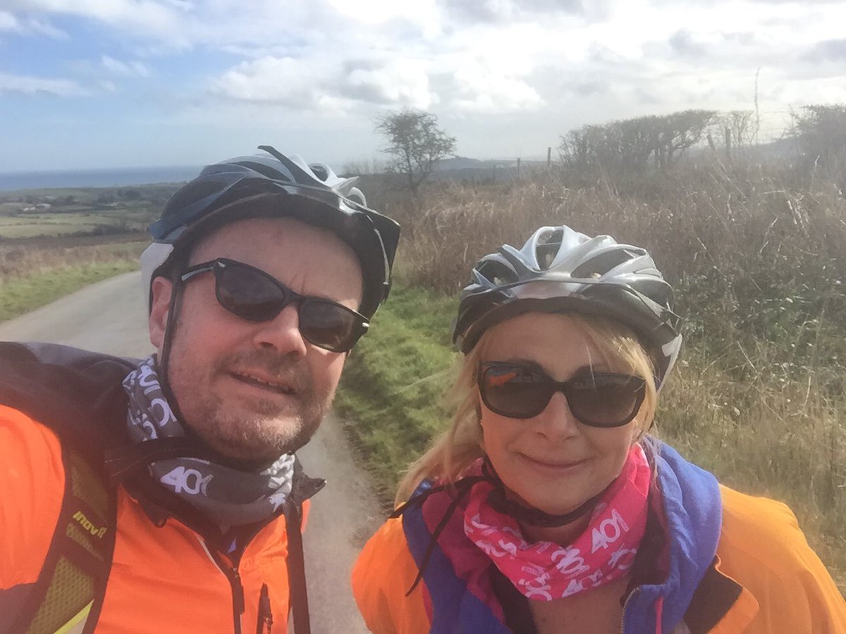 ShaunTymon's tweet photo. En route to @EverleyCafe - up hill all the way! https://t.co/xaGaQDxigC