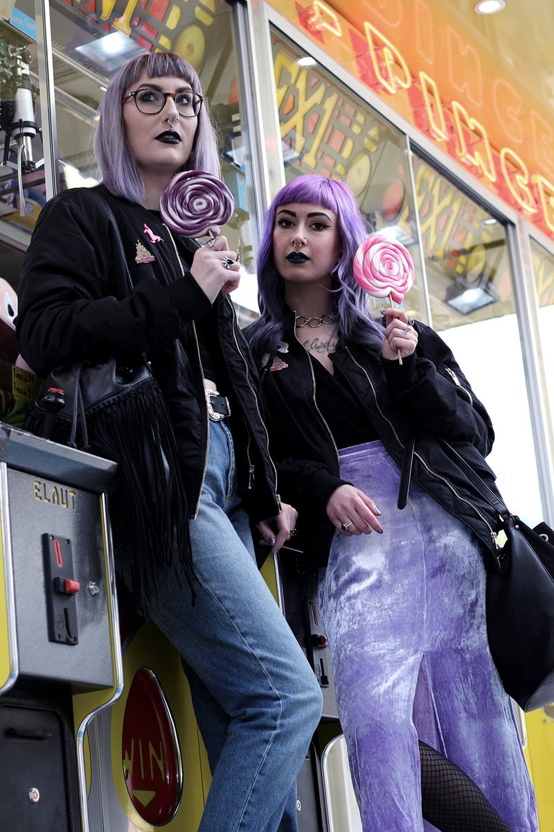 CannibaleCore's tweet photo. NOUVEL ARTICLE EN LIGNE : serait-ce le retour des looks à deux ? 🔮 https://t.co/Llop4DBOj5 https://t.co/H4DMlg1BqO