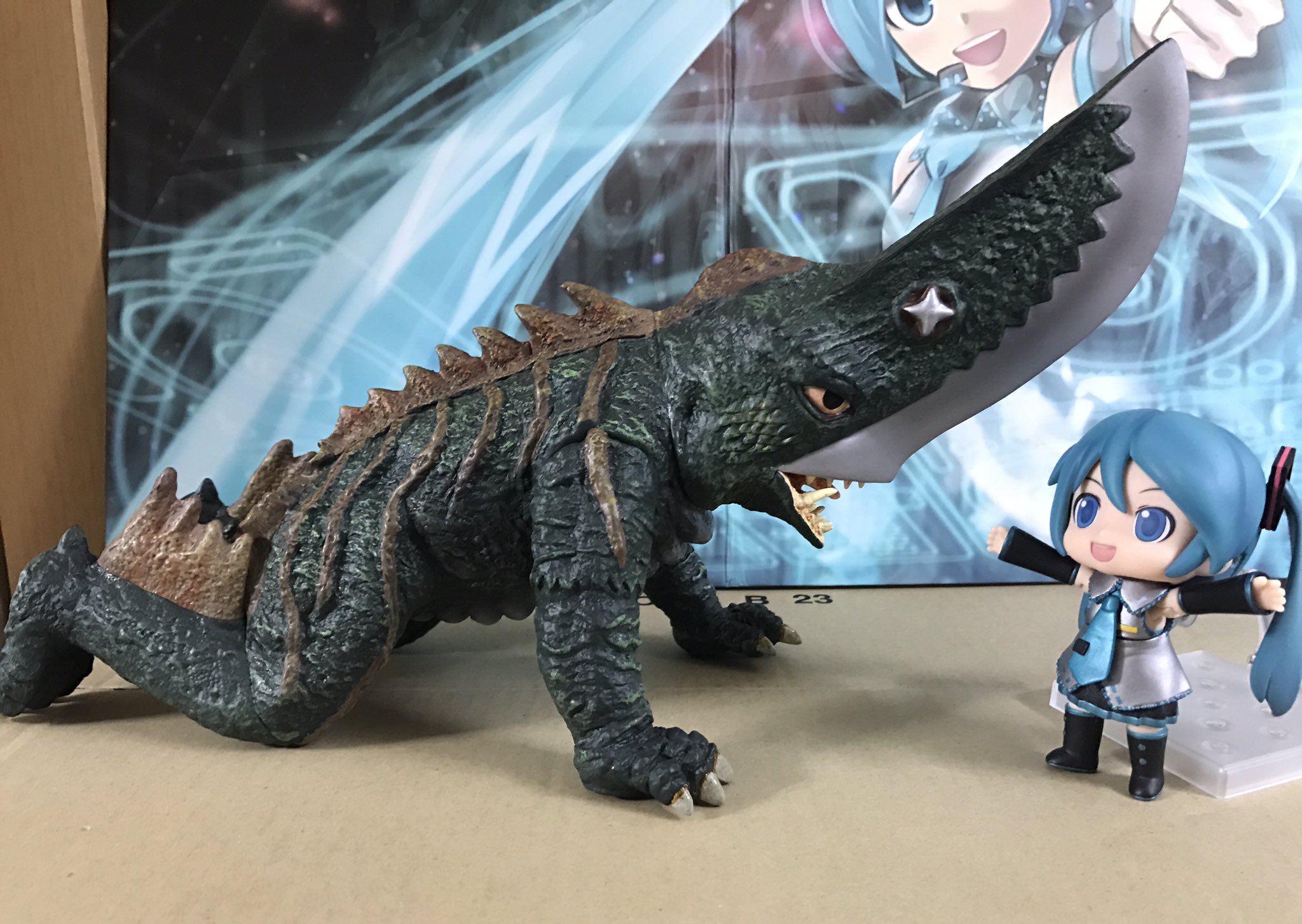 ロケットプロ メガフィギュアシリーズ 大悪獣ギロン
