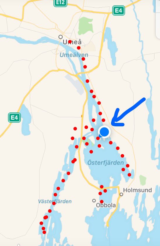 Umealven's tweet photo. Hela #umeälven har spår idag! Blå punkten fika på Lillsand! Blåbärssoppa? #spårkalle #längdskidor @SVTvasterbotten @VK_Redaktion https://t.co/0ke7MQN5TD