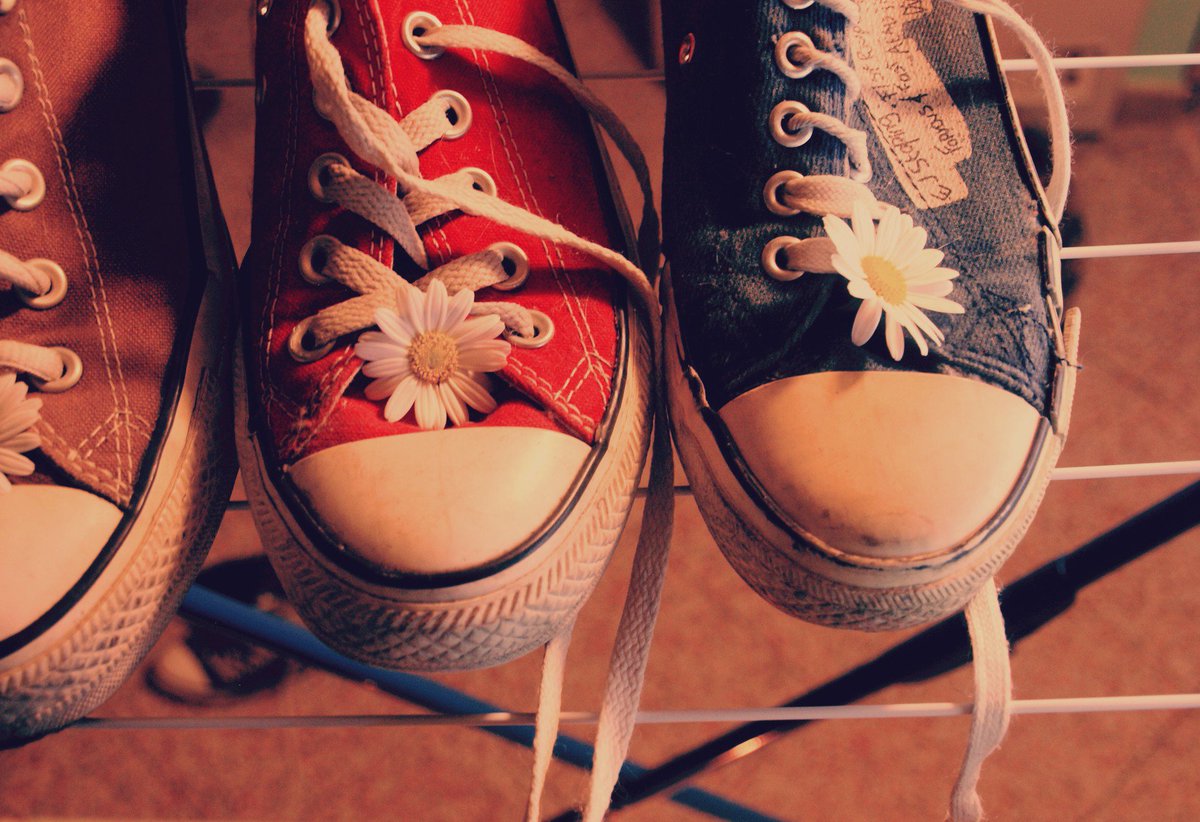 신발도 발에 맞아야 편하듯 사람도 
마음이 맞는 편한 사람이 좋다.
우리 서로 그런 사람이 되어요.
같이 있으면 즐겁고 괜히 행복해지는...