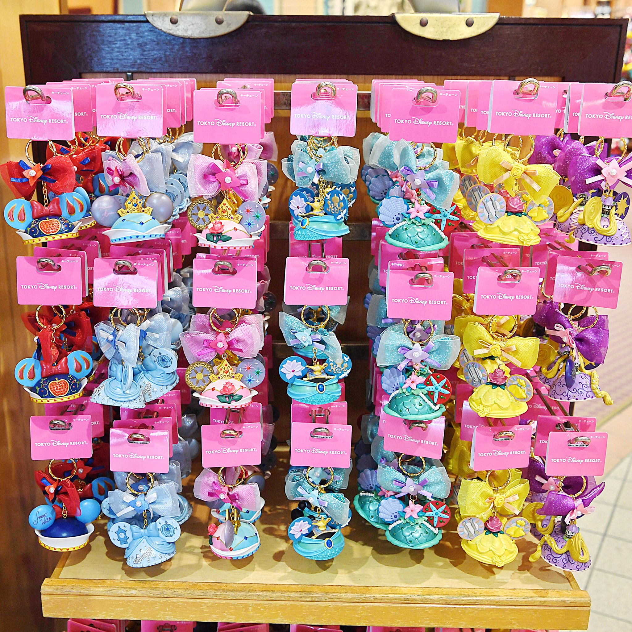 Mezzomikiのディズニーブログ 新作イヤーハット型キーチェーンなど プリンセスグッズ発売中 T Co O6ara0tkj1 T Co Gxdcyavcl1 Twitter