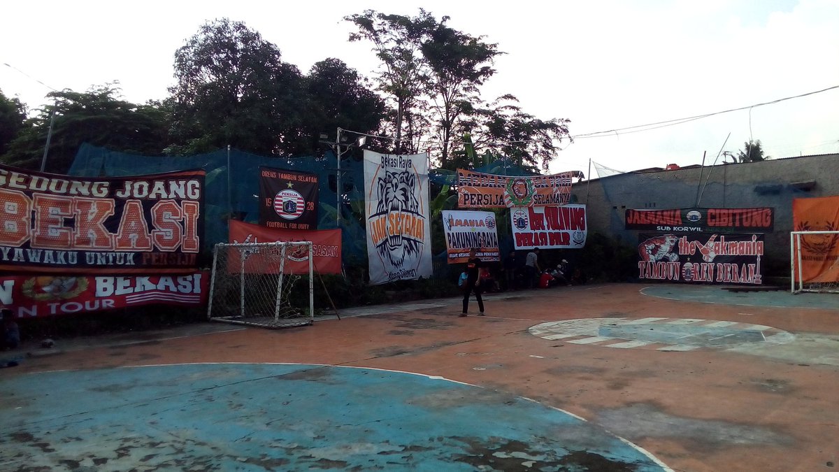 Kopdar akbar <a href="/TheJakBekasi12/">JakManiaBekasi</a> 
Hari : minggu
pukul : 19:30 wib
Tempat : perumahan bumi lestari tambun selatan bekasi