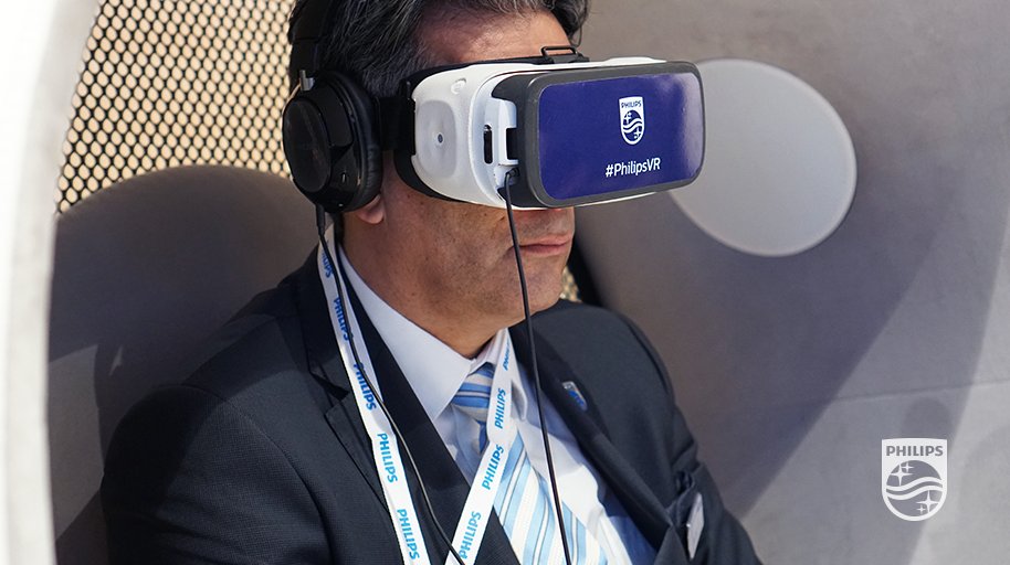 PhilipsLiveFrom's tweet photo. Have you experienced the power of #radiology with #PhilipsVR? Last chance at #ECR2017 > https://t.co/d0cwUTHJiH https://t.co/LjwLQHk5ia