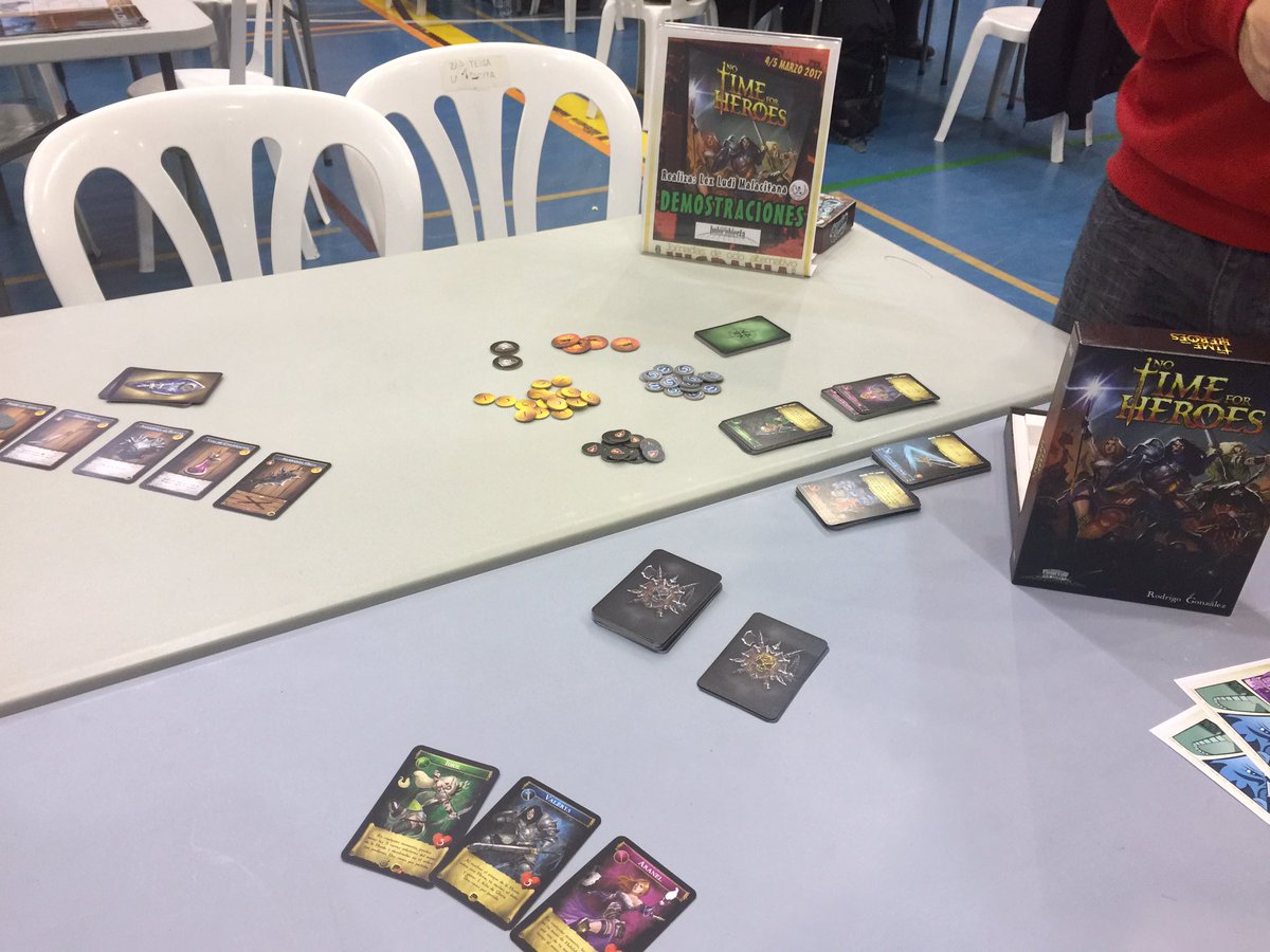 Tenemos demo de No Time for Heroes de <a href="/HolocubiertaJdM/">Holocubierta JdM</a>  en las #Hispania2017 ¡pasaros y os explicamos cómo se juega!