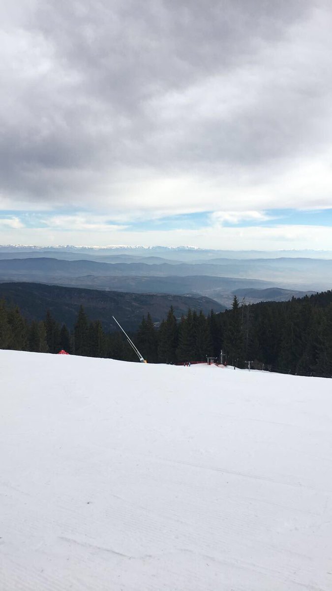 becky_williamss's tweet photo. ⛷ https://t.co/lg2YVsTQiD