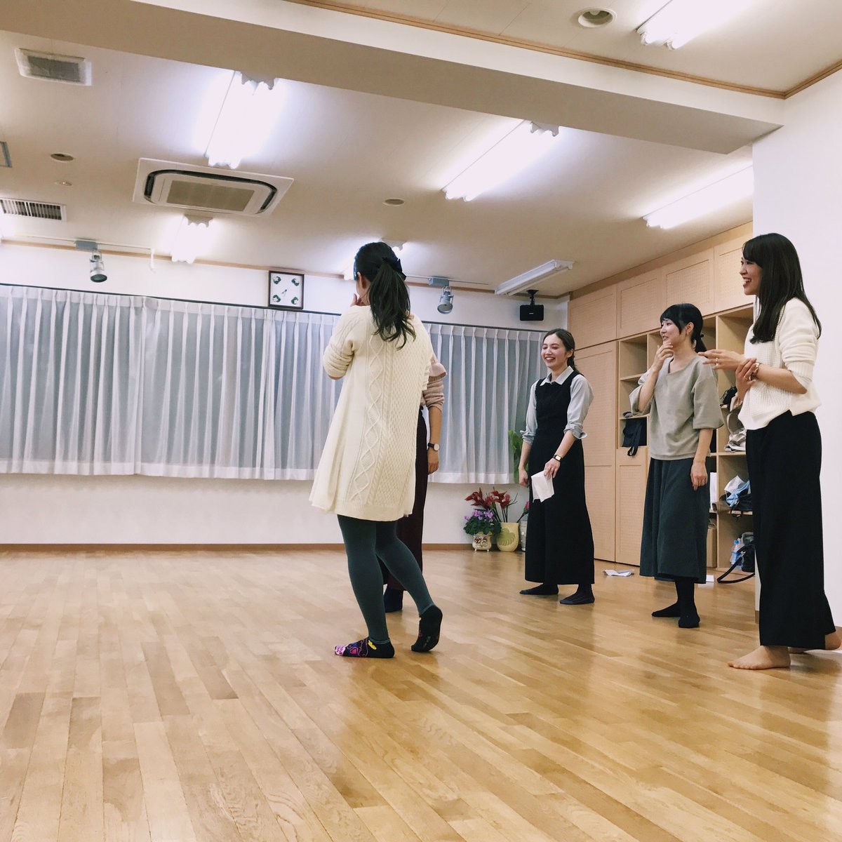 瀬戸 晴加 Twitterissa 高校ダンス部のさきの結婚式の余興練習ー