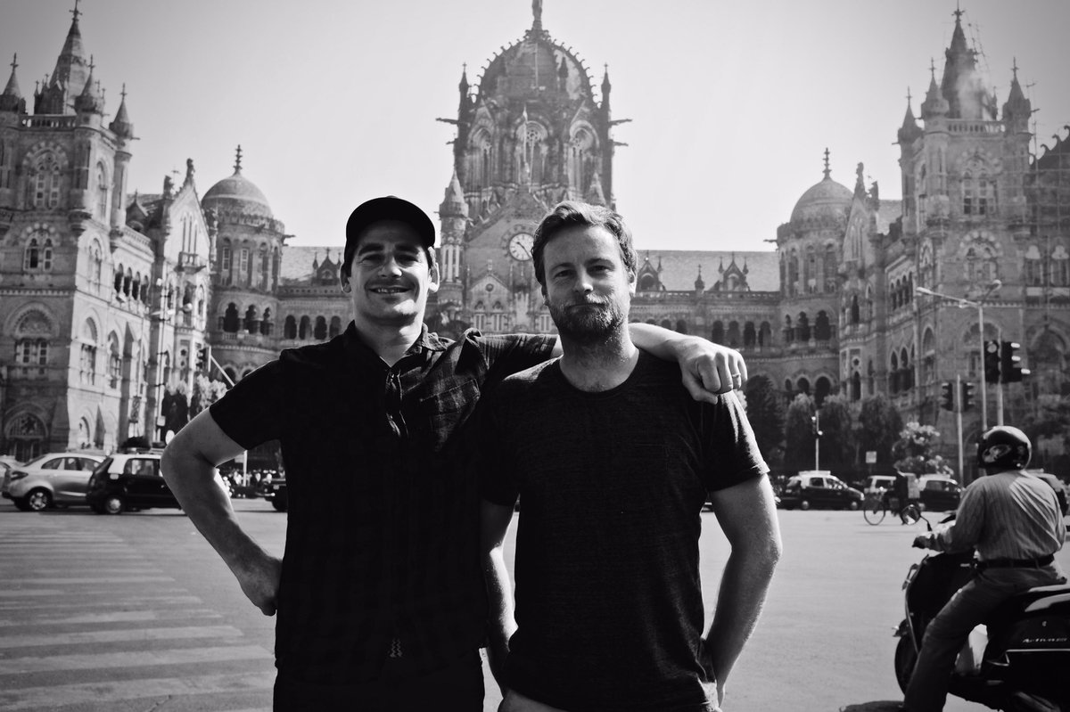 tim_and_gendle's tweet photo. 3:50 on @davechannel , it's #redbullsoapboxrace Mumbai , one of the best events ever #redbulluk #soapboxrace #india #joindave #wittybanter https://t.co/Al0rbxkAi5