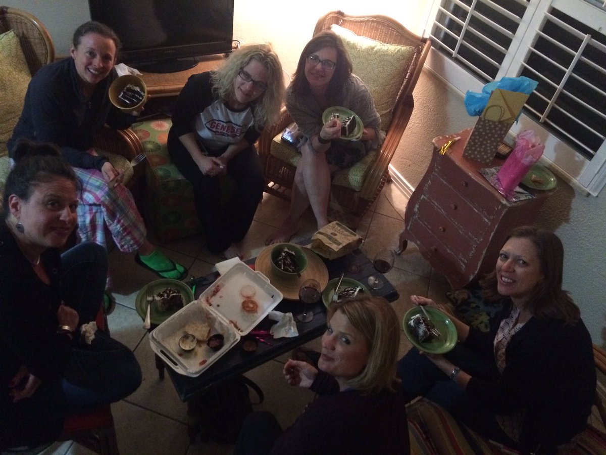 JenSchwanke's tweet photo. This weekend, me and my pals developed a serious process: Prepare, Enjoy, Recover, Repeat. For food. #florida #finallywarm #andfull #mytribe https://t.co/J8abbrqaP9