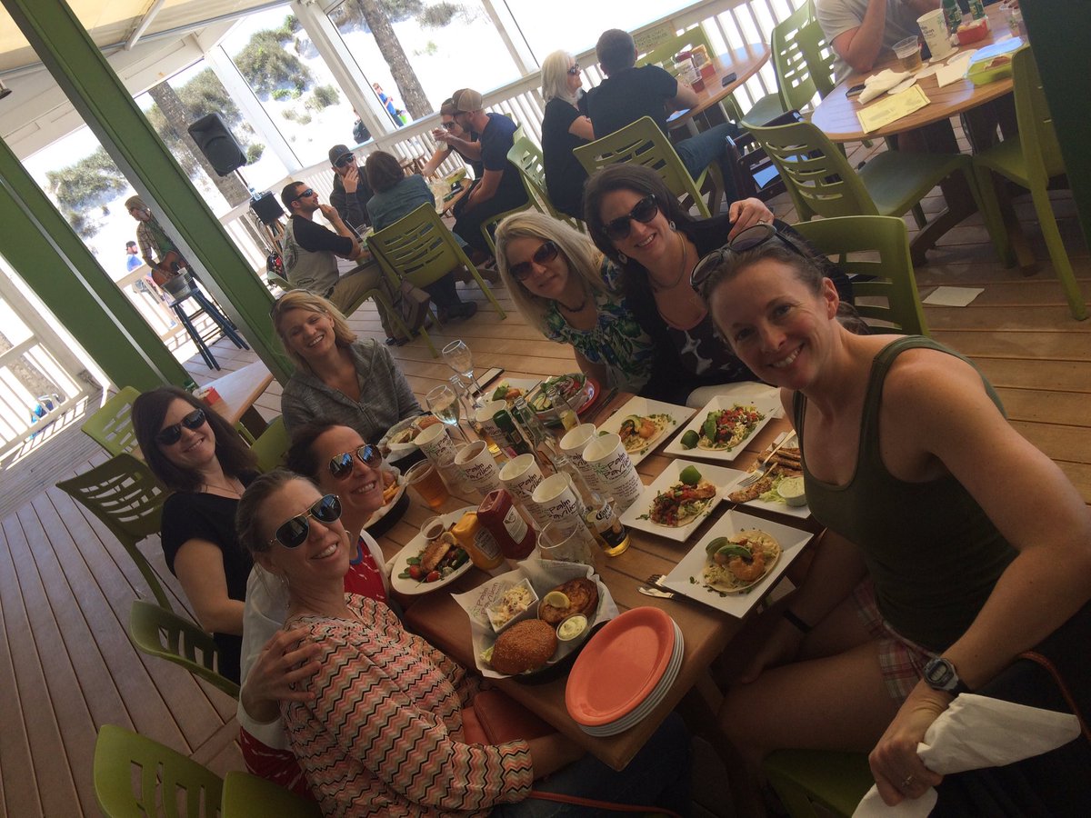JenSchwanke's tweet photo. This weekend, me and my pals developed a serious process: Prepare, Enjoy, Recover, Repeat. For food. #florida #finallywarm #andfull #mytribe https://t.co/J8abbrqaP9