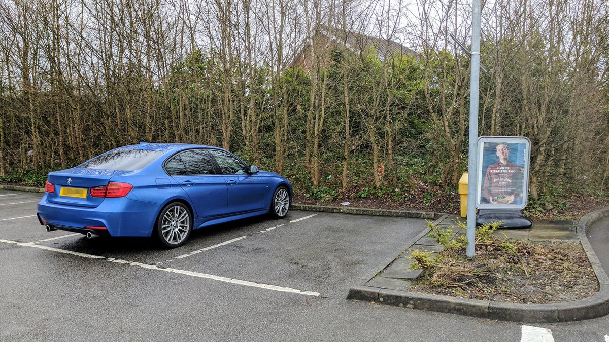 MrADeveci's tweet image. When you visit Tesco but park so far away from the trollies you need to catch a cab to the entrance. #NewCarProblems #BMW #ActiveHybrid