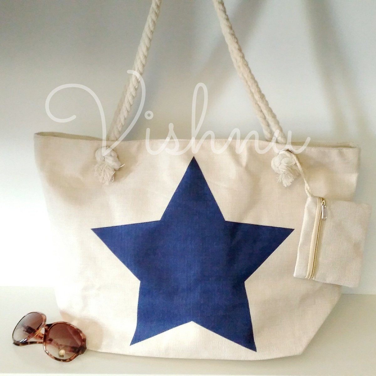 VishnuComplemen's tweet photo. Bolsa de playa estrella - 8€
#bolsos #playa #piscina #estrella https://t.co/Dk5RS8LPzV