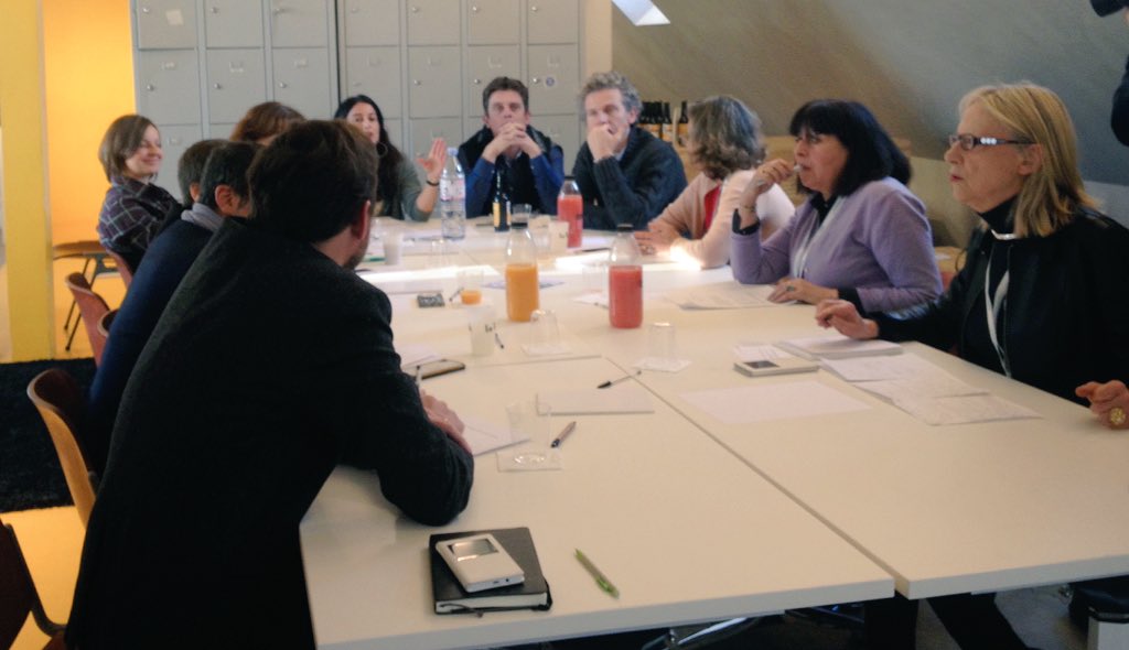egalite_gouv's tweet photo. Le jury du hackathon #HackEgalitéFH délibère sur les projets pitchés pour désigner les lauréat.e.s https://t.co/cAkGxUC5HK