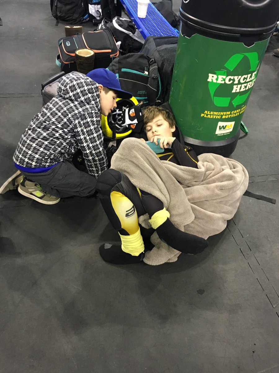 borderblades's tweet photo. Day 2 of #rufast at the @theolympicoval! https://t.co/J8nqOaWIqH
