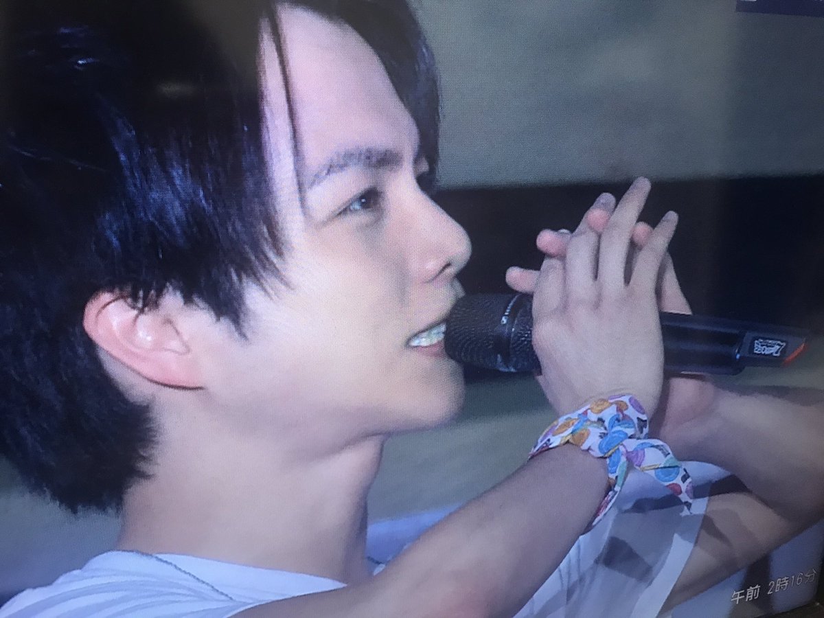 meetkhr's tweet photo. ロゴ入ってるの知らなかった🎤
え？私だけ？遅れてる？笑 https://t.co/70PlbaLu8G