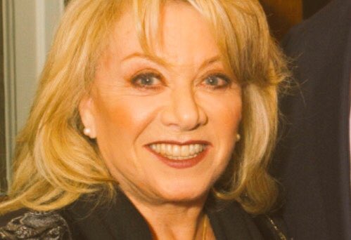 Happy birthday to the legend that is Elaine Paige! 