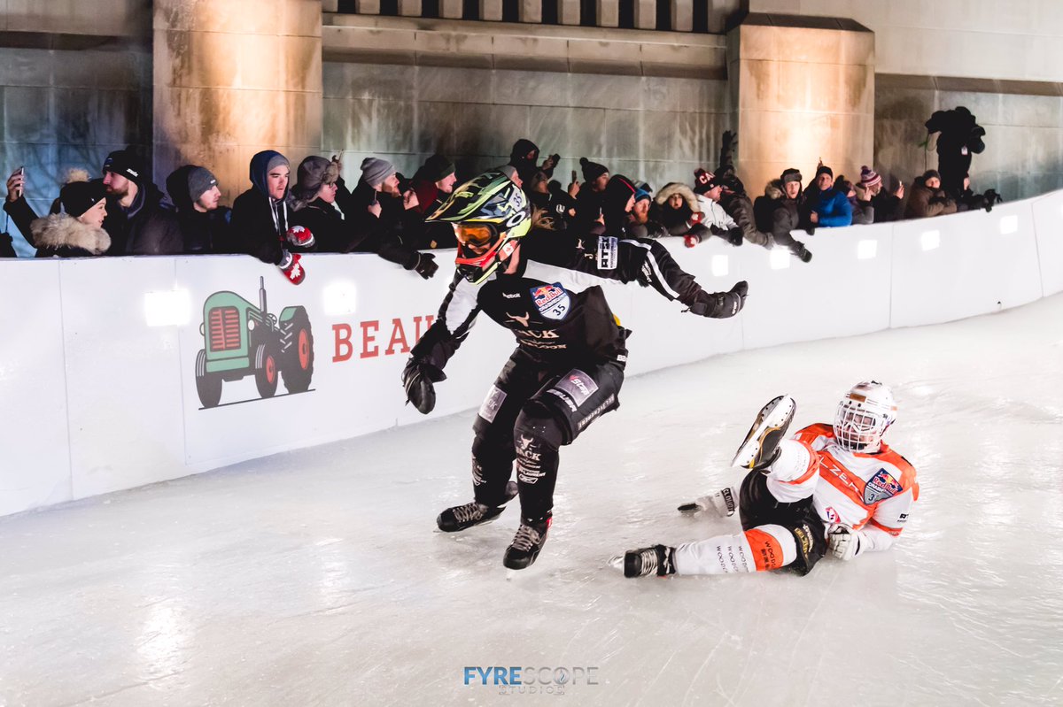 BertoBluu's tweet image. The #RedBullCrashedIce Finals had lots crashes for sure! Some did it gracefully lol. @CrashedIce #ottawa2017 #myottawa @Ottawa_Tourism