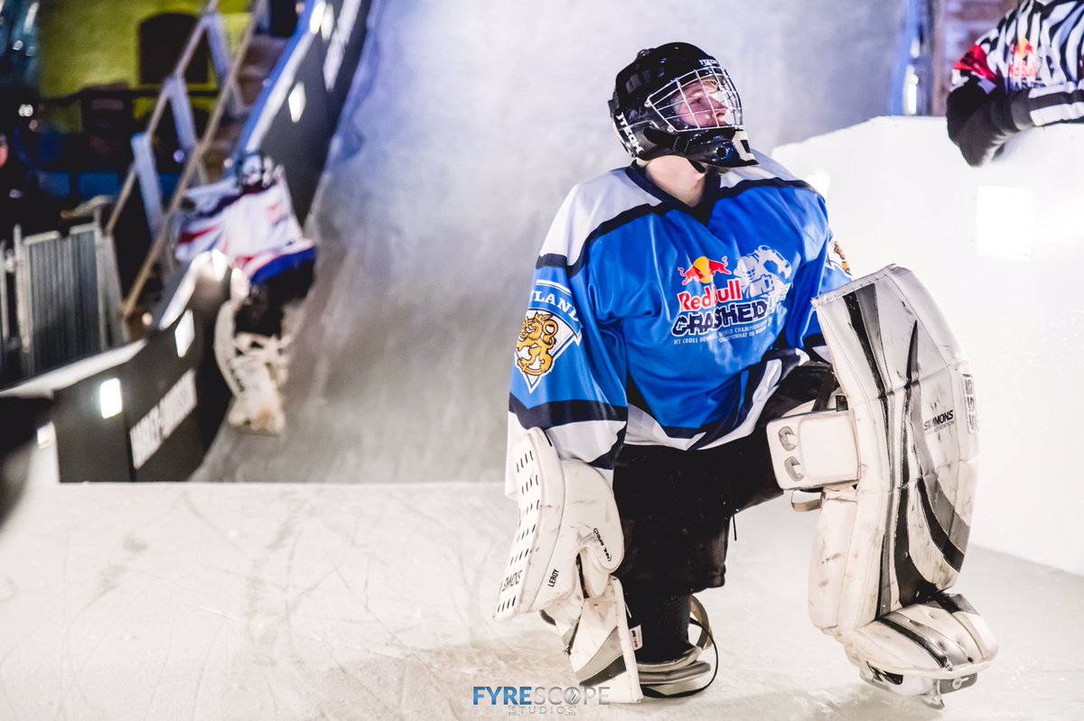 BertoBluu's tweet image. The #RedBullCrashedIce Finals had lots crashes for sure! Some did it gracefully lol. @CrashedIce #ottawa2017 #myottawa @Ottawa_Tourism