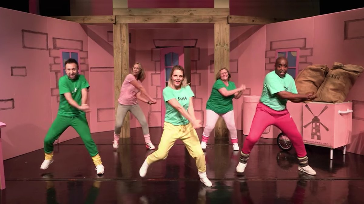 vice on twitter the dancing pink windmill kids have recreated