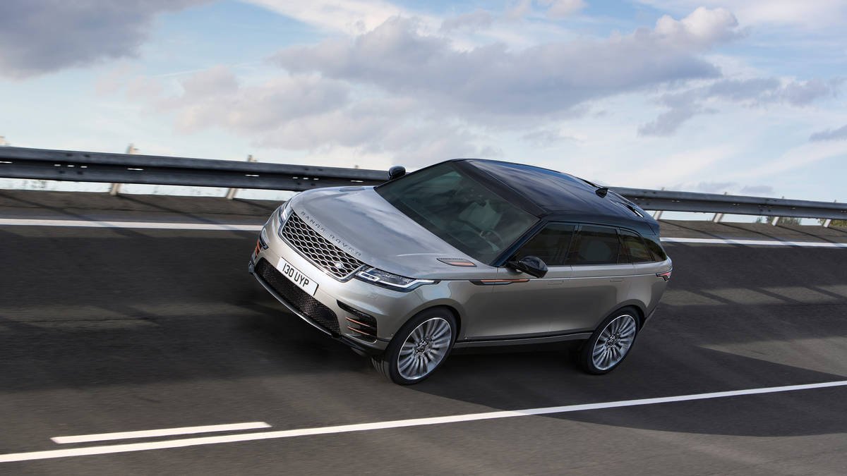 iPreCheck's tweet image. Meet the Range Rover Velar luxury SUV #cars #quotes #autonews | crwd.fr/2mpsFRX