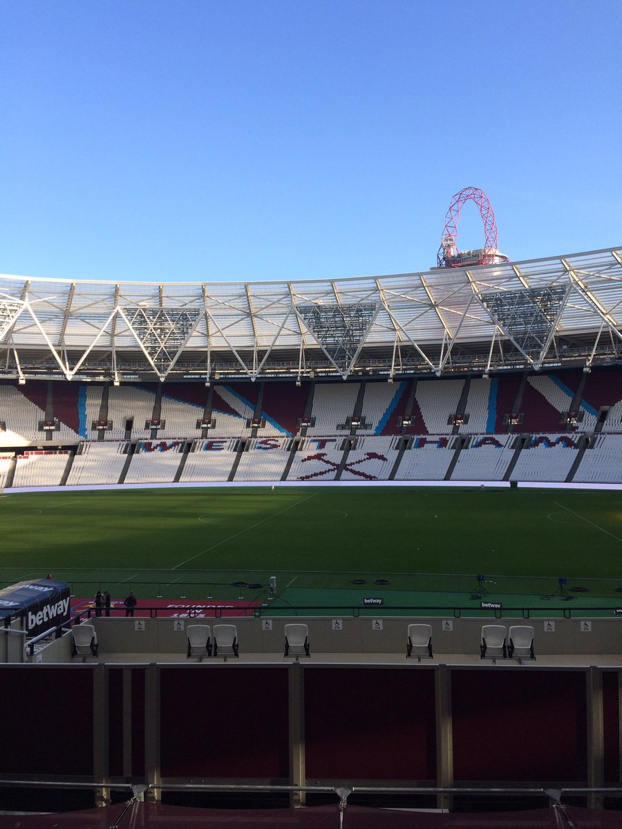LSToursInfo's tweet photo. ICYMI.. This Monday we have our first day of #MatchDayTours!! Spaces are limited so don't delay!! https://t.co/LXBINXnM5f https://t.co/maLWiEmhuy
