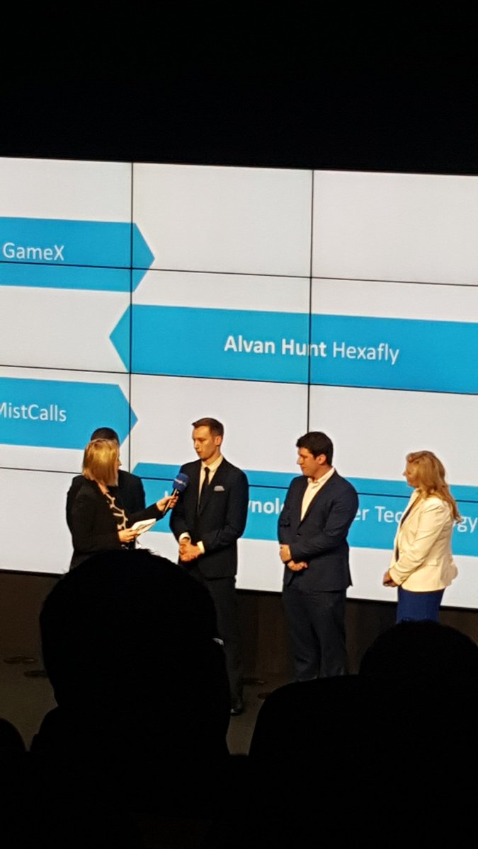 HuntContent's tweet photo. Another Hunt who likes the bar.. industry Fortunately, This one is a bit more scientific/world changing! 😊😊 #ibye https://t.co/uF6qww95co