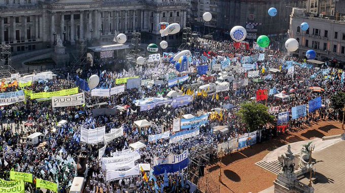 Ver imagen en Twitter Ver imagen en Twitter