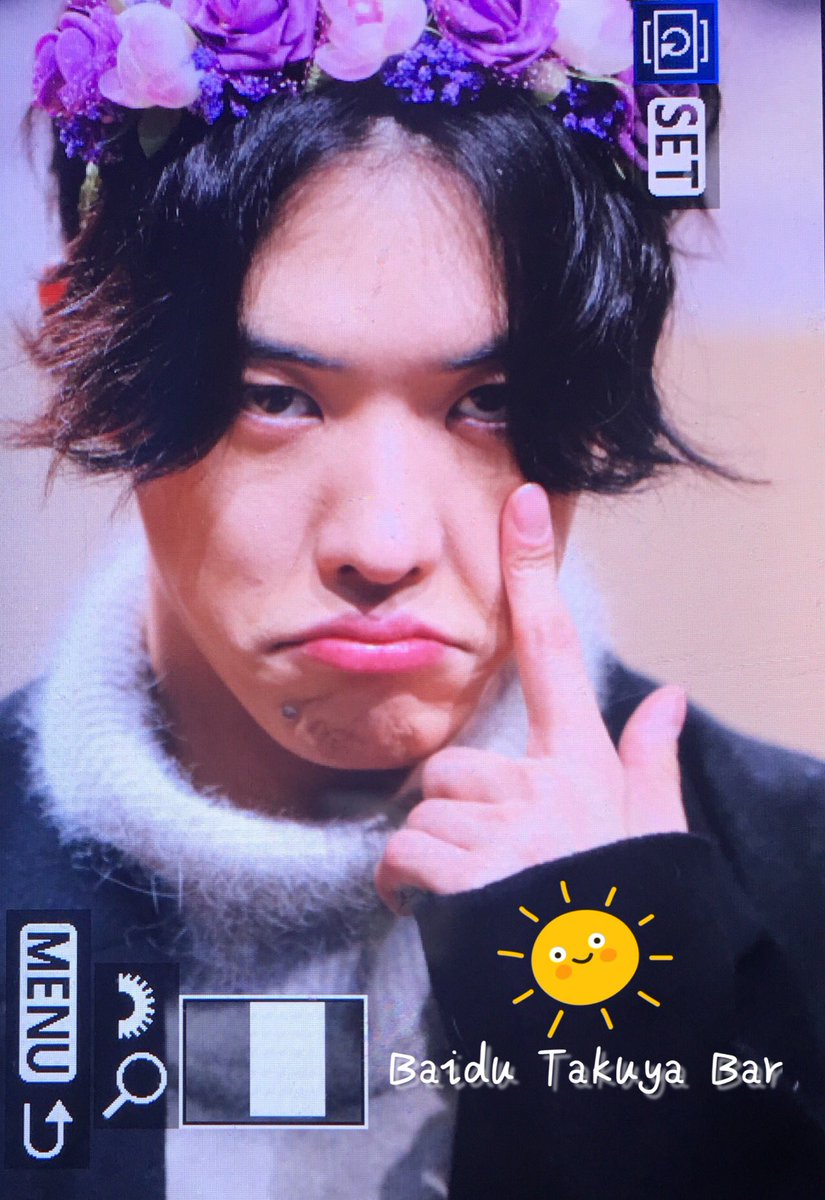 BaiduTakuyaBar's tweet photo. 170305 中区签售会 #크로스진 #CROSSGENE #타쿠야 #TAKUYA #BlackorWhite #MIRROR 😭😭 https://t.co/MxxaVrcHZS