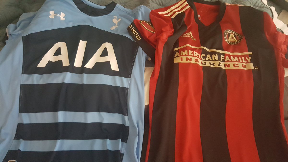 rwebb8's tweet photo. Day of soccer has begun! Spurs in the morning and @ATLUTD at night! @DEalesATLUTD #COYS #ATLUTD #beateverton #beatredbulls https://t.co/QIsgRvh72i