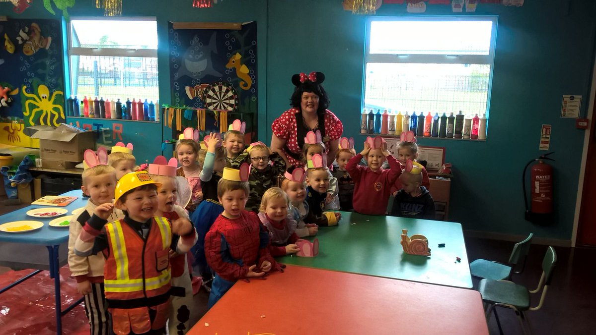 Minnie Mouse <a href="/asdaportadown/">Elaine</a> called into Kids United a playgroup for a story and fun peppa pig ears activity don't we all look really good