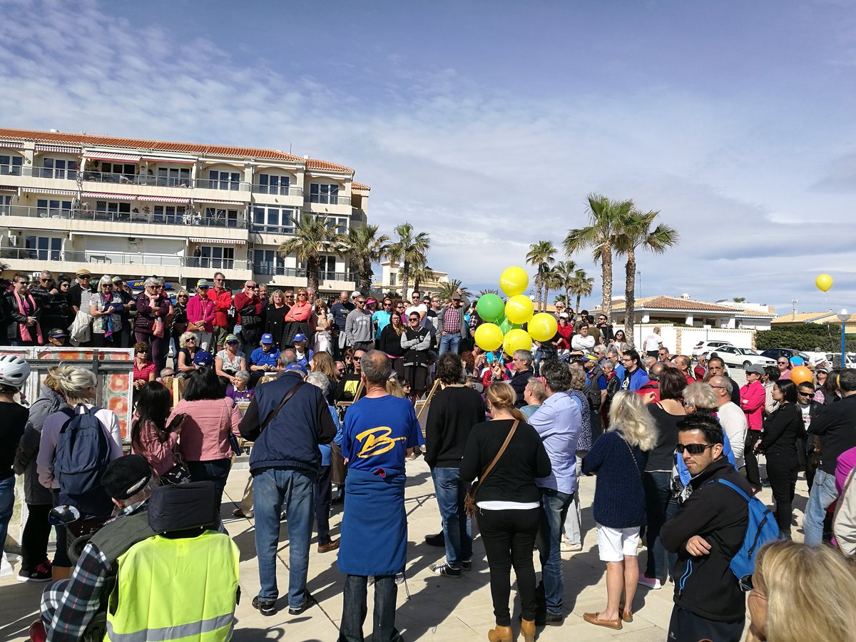 MartinBorislav's tweet photo. El encanto de #Orihuela ha reunido a mucha gente hoy en defensa de su entorno. Evidencia del rechazo a lo heredado por el PP. #SOSCalaMosca https://t.co/hkPG1Ukvrd