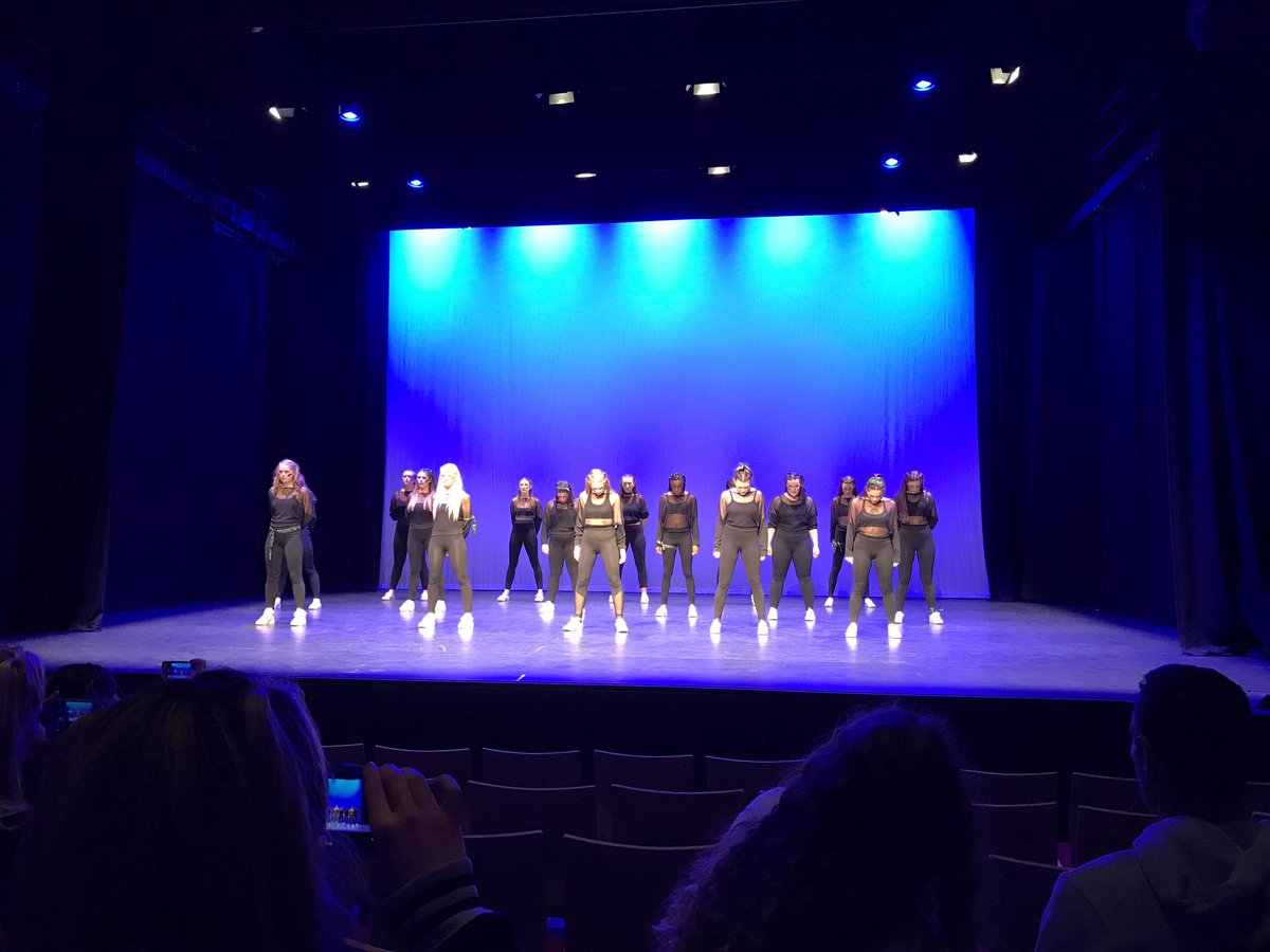 bpds_dance's tweet photo. Bournemouth sass! Girl power #sussexjam2017 #fierce https://t.co/zDJXCFMq7m