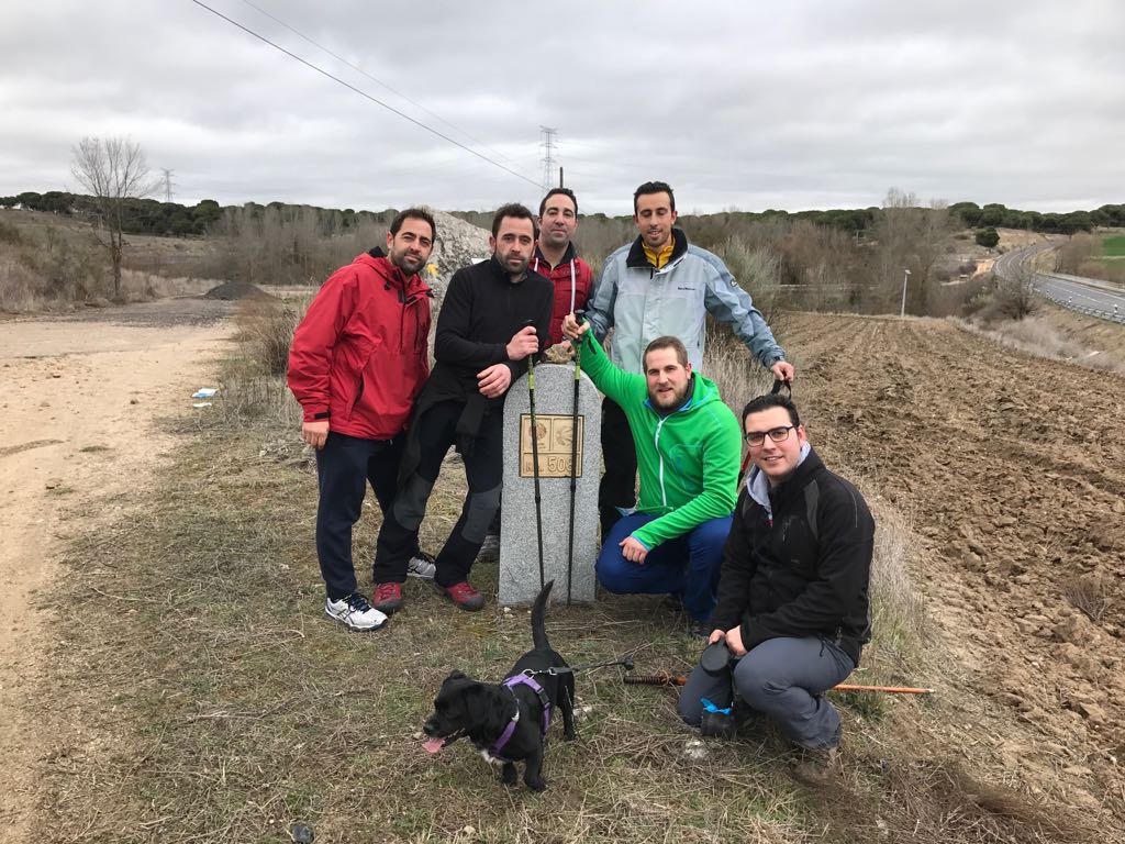 GSLosCanelosDO's tweet photo. Otra buena mañana de ruta por Ordoño y Sacedon con las nuevas incorporaciones al grupo #Tevi y #Guindi 🚶👏💪🏞🌄 https://t.co/X51FHMcide