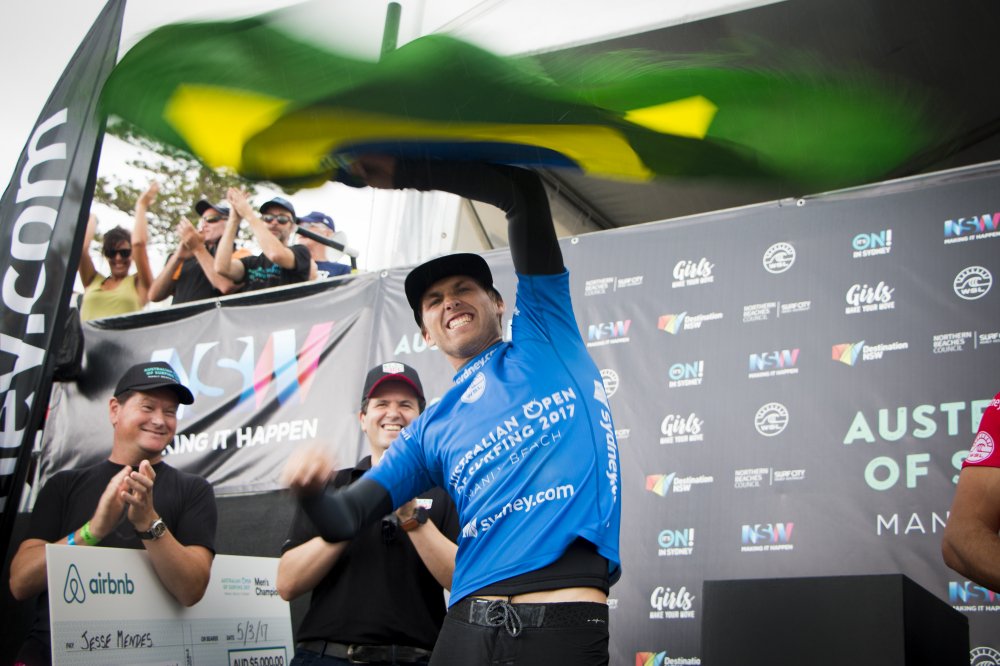 PlaneteSurf's tweet photo. QS - Jesse Mendes, le CT déjà en tête après sa victoire à Manly ››› https://t.co/ORQ02ACeAw #AusOpenOfSurf https://t.co/hLAOw2sy3v