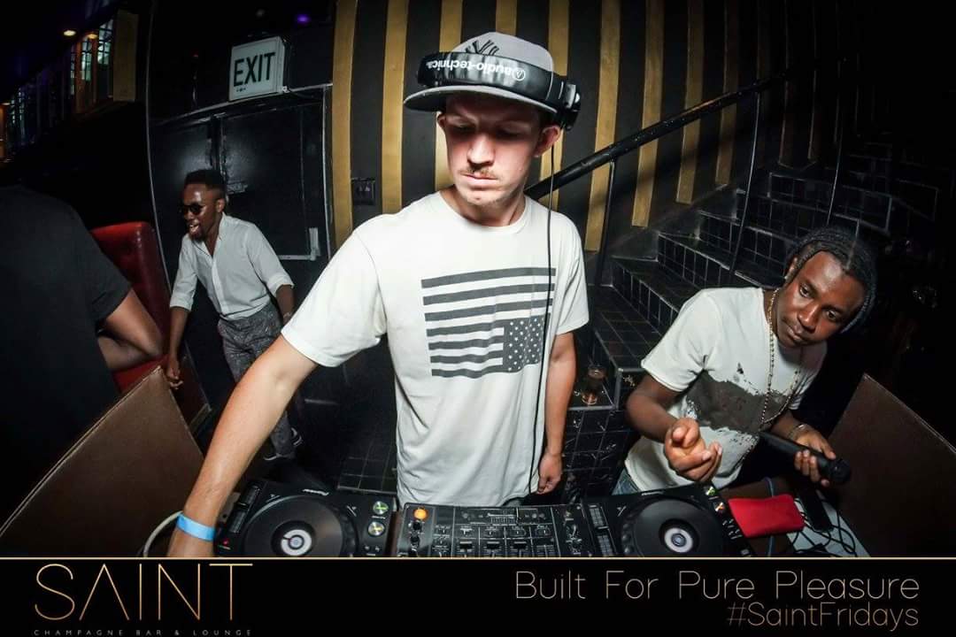 ToussaintTKN's tweet photo. #ExclusiveSundays about #SaintPeople #SaintLifeStyle #SaintWeekends @saintloungecpt https://t.co/Hp4vUEyk8Y