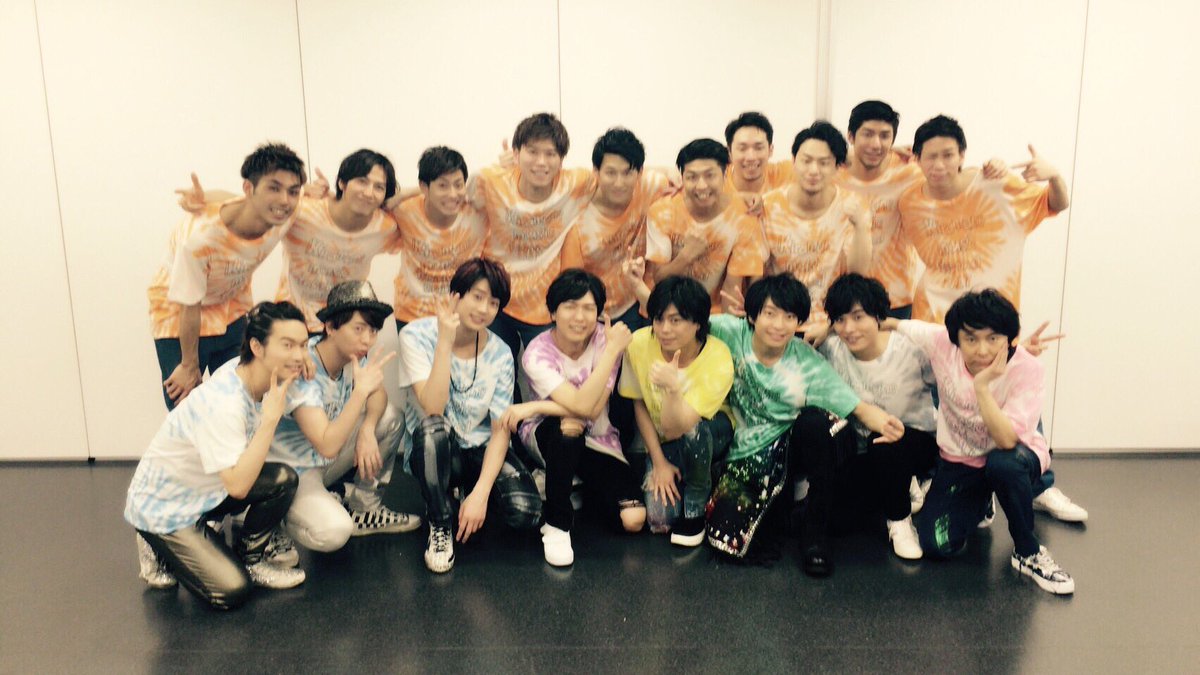 とあ キラフェス17お疲れ様でした キラフェスレポも巡回したいし なによりkiramuneクラスタさんとお話がしたい 白と水色推しですがみんな大好きです よろしくお願いします Kiramuneクラスタさんと繋がりたい Rtした人全員