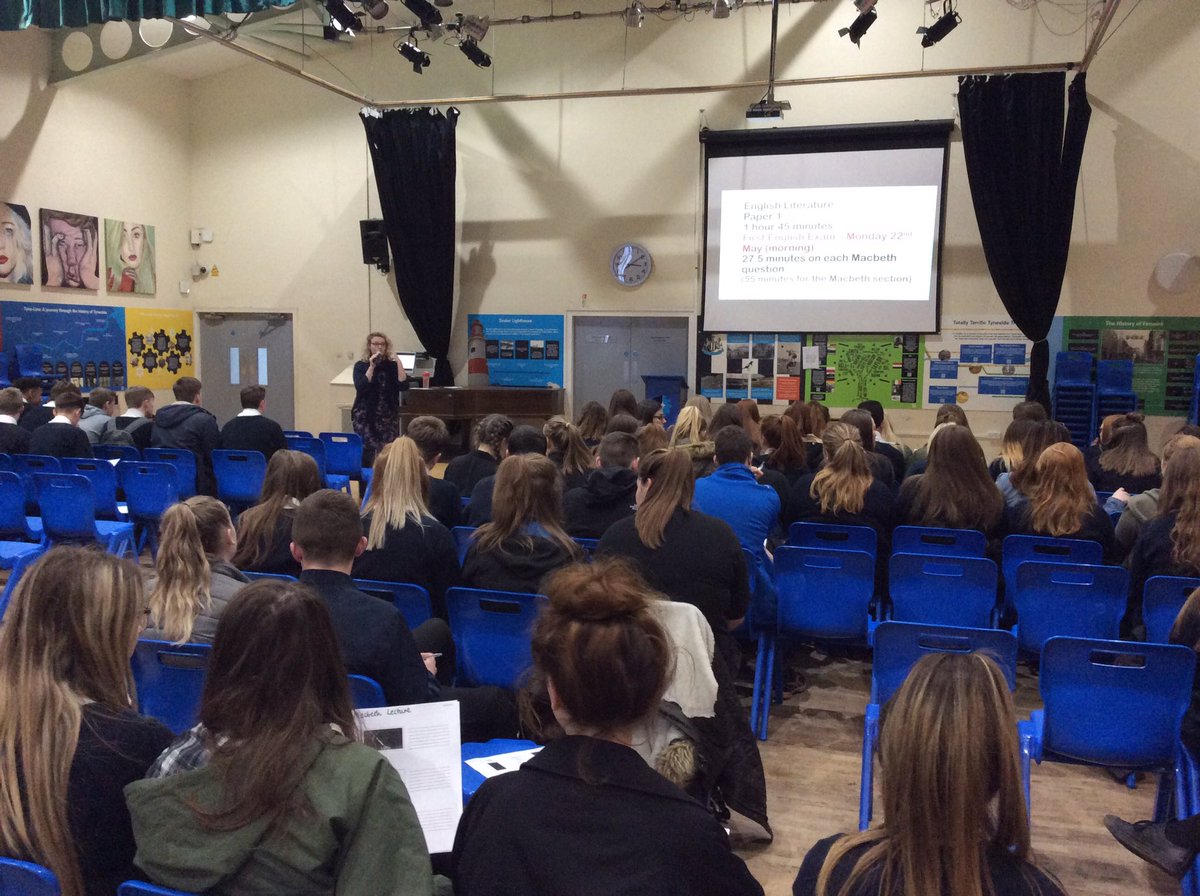 GSHS_English's tweet image. An amazing first set of English lectures on Wednesday. Well done Year 11. See you all again this Wednesday!