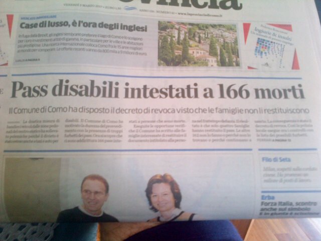 laltrodiego's tweet photo. #arenagiletti beh a #Como abbiamo i morti che guidano ... Dopo 5 anni la #giuntaPD si è accorta dei #furbettidelPass https://t.co/lXSQU6cqBy