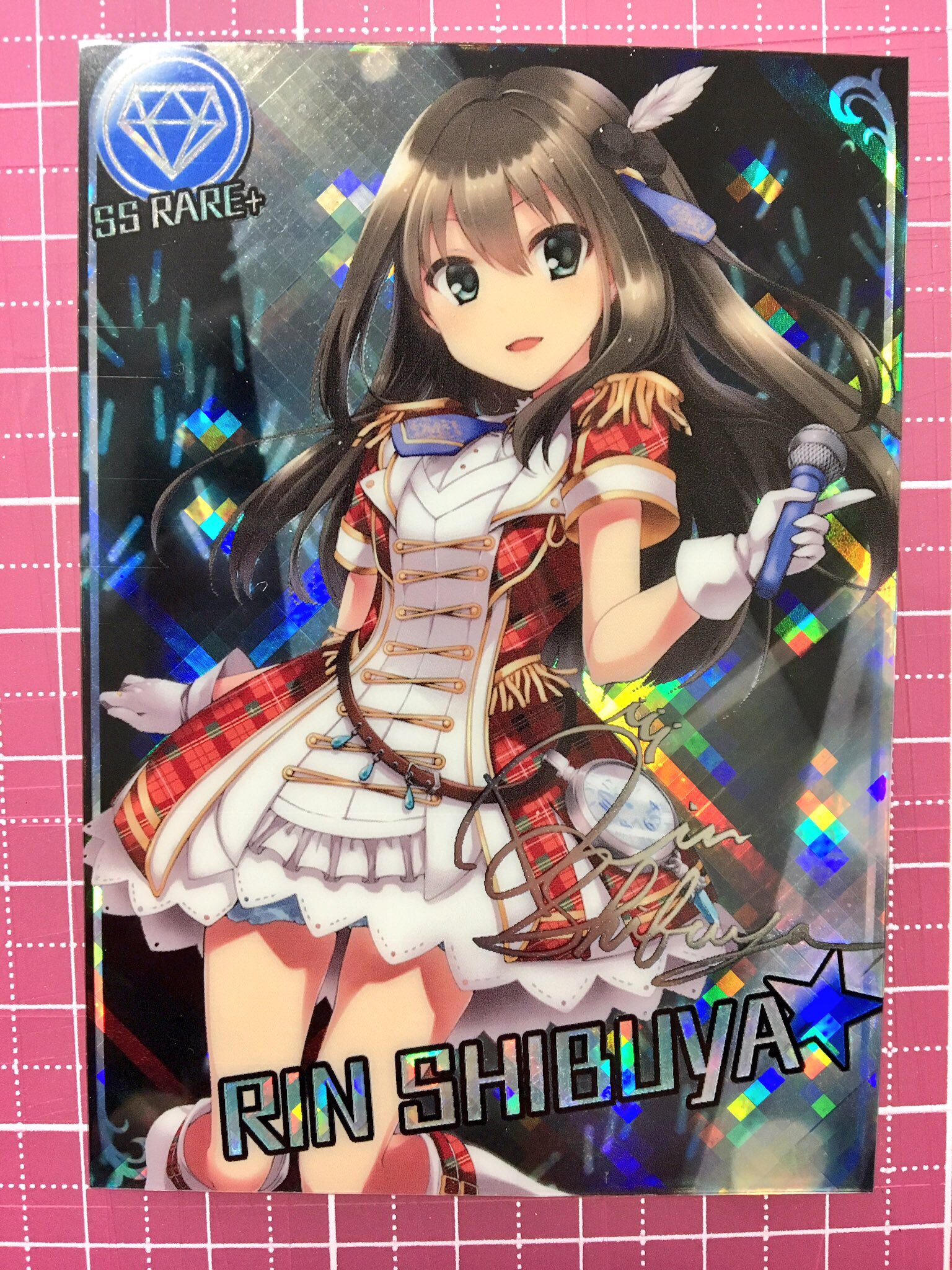 えーみん 次にデレステssr風カード 保存しやすいよう一般トレカサイズに作り変えていかにもありそうな仕様に仕上げました ホログラム仕様でキラキラ サイン部分だけ金箔押し入ります 写真では一部銀箔サインですが実際は金箔サインになります 都合で