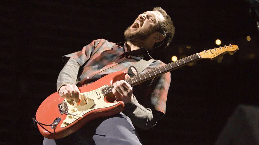 RollingStone: Happy birthday John Frusciante! See why he is one of the greatest guitarists  