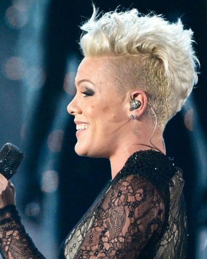 piink_fanclub's tweet photo. How are you guys doing ? -FEDE🌼
•
#Pink #Aleciabethmoore #Aleciamoore #Aleciabeth #Thetrut… https://t.co/OP0qSPDJgL https://t.co/fzVOiuhlQQ