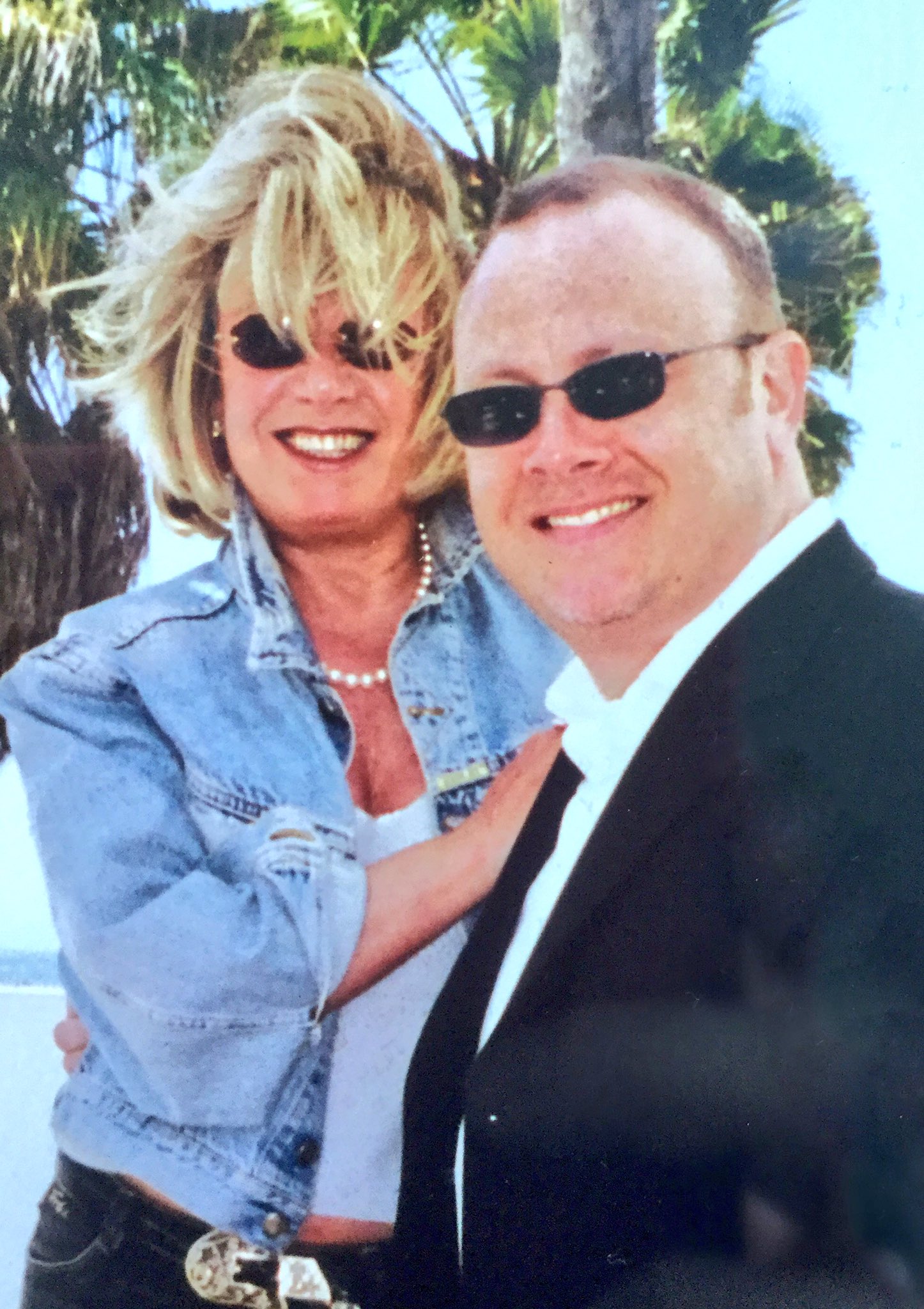 Happy Birthday Hoping you have a fab one 

(Happy days in Santa Monica, Ca.) 

X   