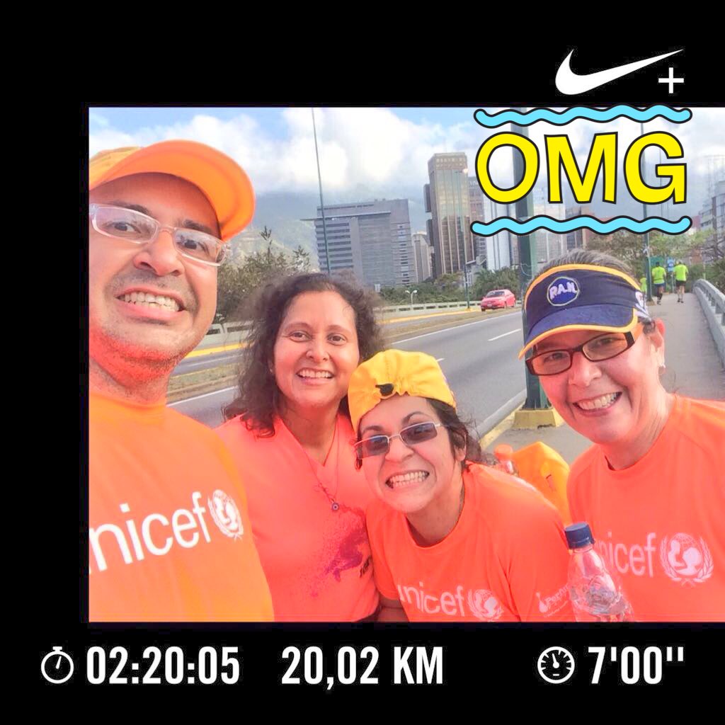 CarboRunners's tweet photo. Esta mañana acompañamos a @RunnersOeste en su #ChequeoCAF, mucha hospitalidad!. Excelente grupo!, muy agradecidos! https://t.co/EjBoMaNXU8