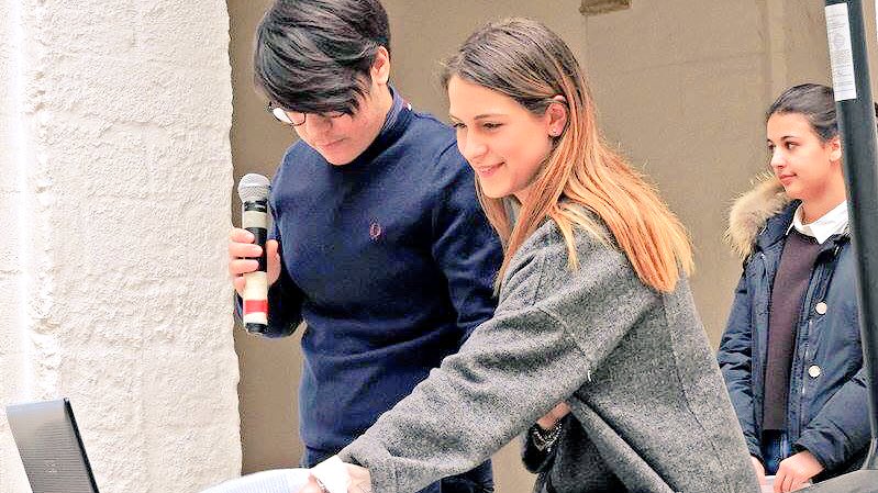 gzileni's tweet photo. I ragazzi di @Lisosolachesara protagonisti di #Opengioia @ascuoladioc @OpenCoesione #saa2017 #oddit2017 https://t.co/o9vfnjIOgj
