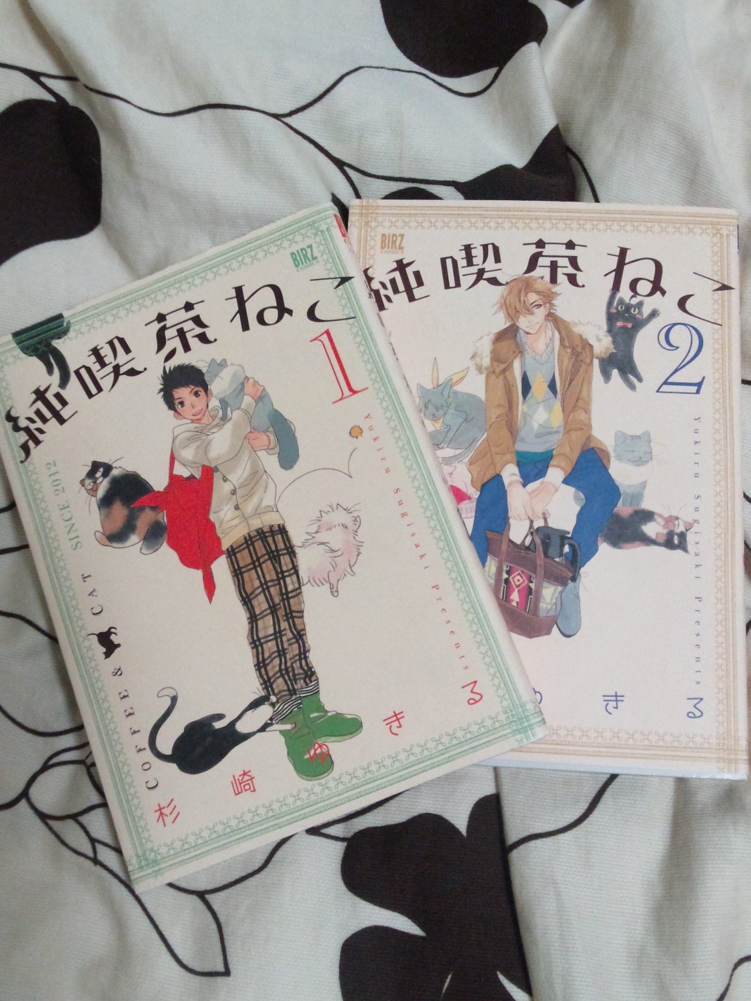 エゾ猫 Ezoneko 今日行った本屋で何らかの引力を感じて表紙買いした本 面白かった 何巻まで刊行されてるんだろう 純喫茶ねこ 杉崎ゆきる T Co Vmduilshes Twitter